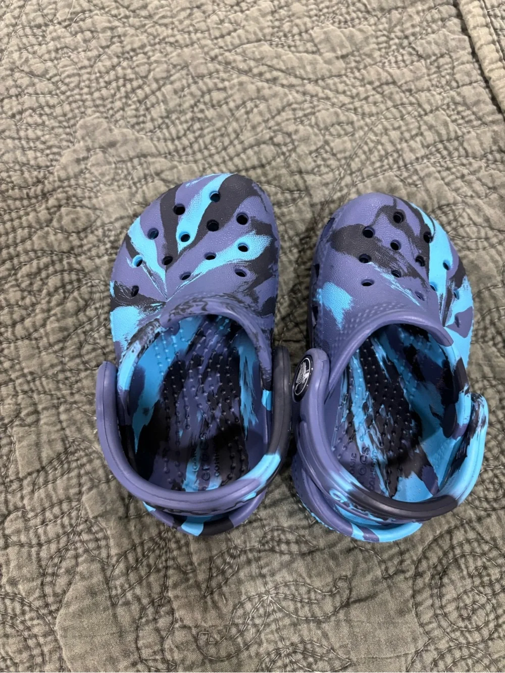 CROCS Kids Purple and Teal Swirl Clogs